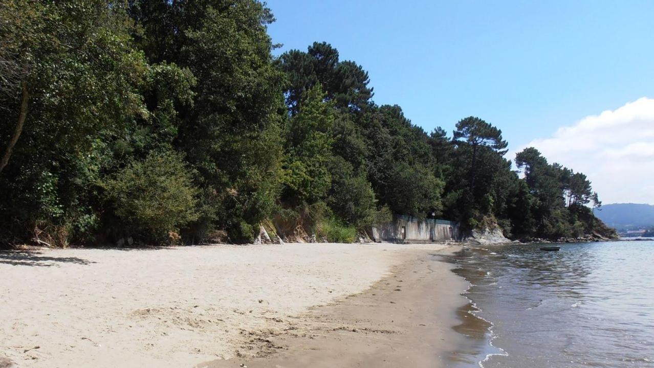 Casa Con Jardin En La Playa De Almieiras Villa Fene Bagian luar foto