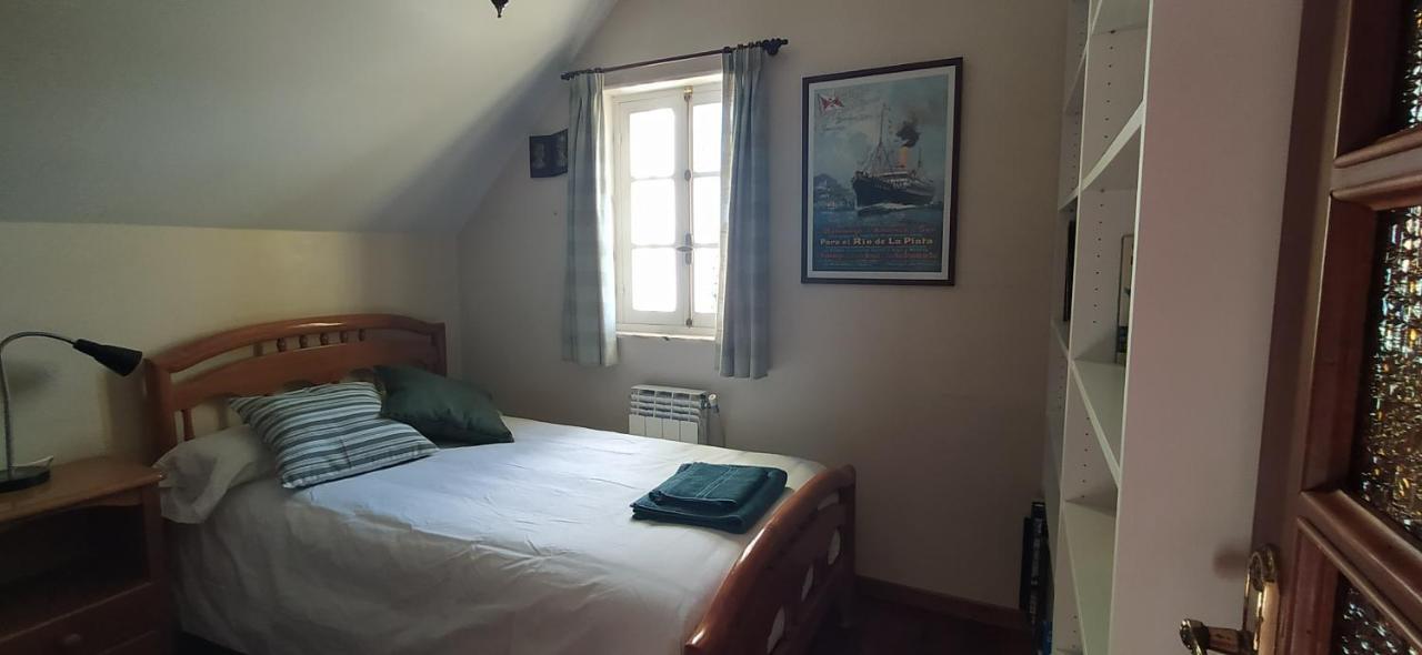 Casa Con Jardin En La Playa De Almieiras Villa Fene Bagian luar foto